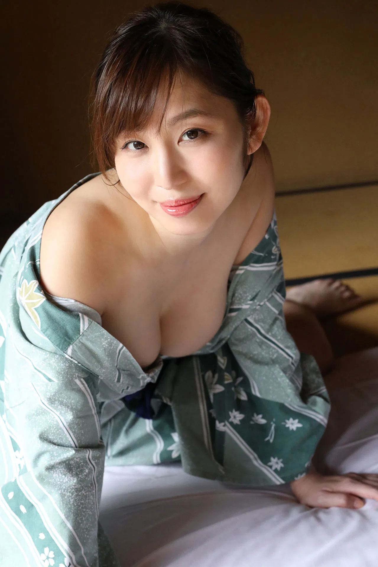 FRIDAYデジタル写真集 塩地美澄 「一泊二日、わけありな旅　ｖｏｌ．３　１３０ページの超完全版！」